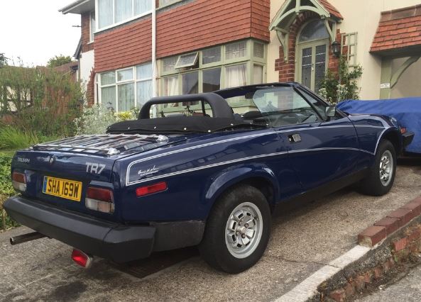 Triumph TR7 Cavalry Blue SHA169W.JPG